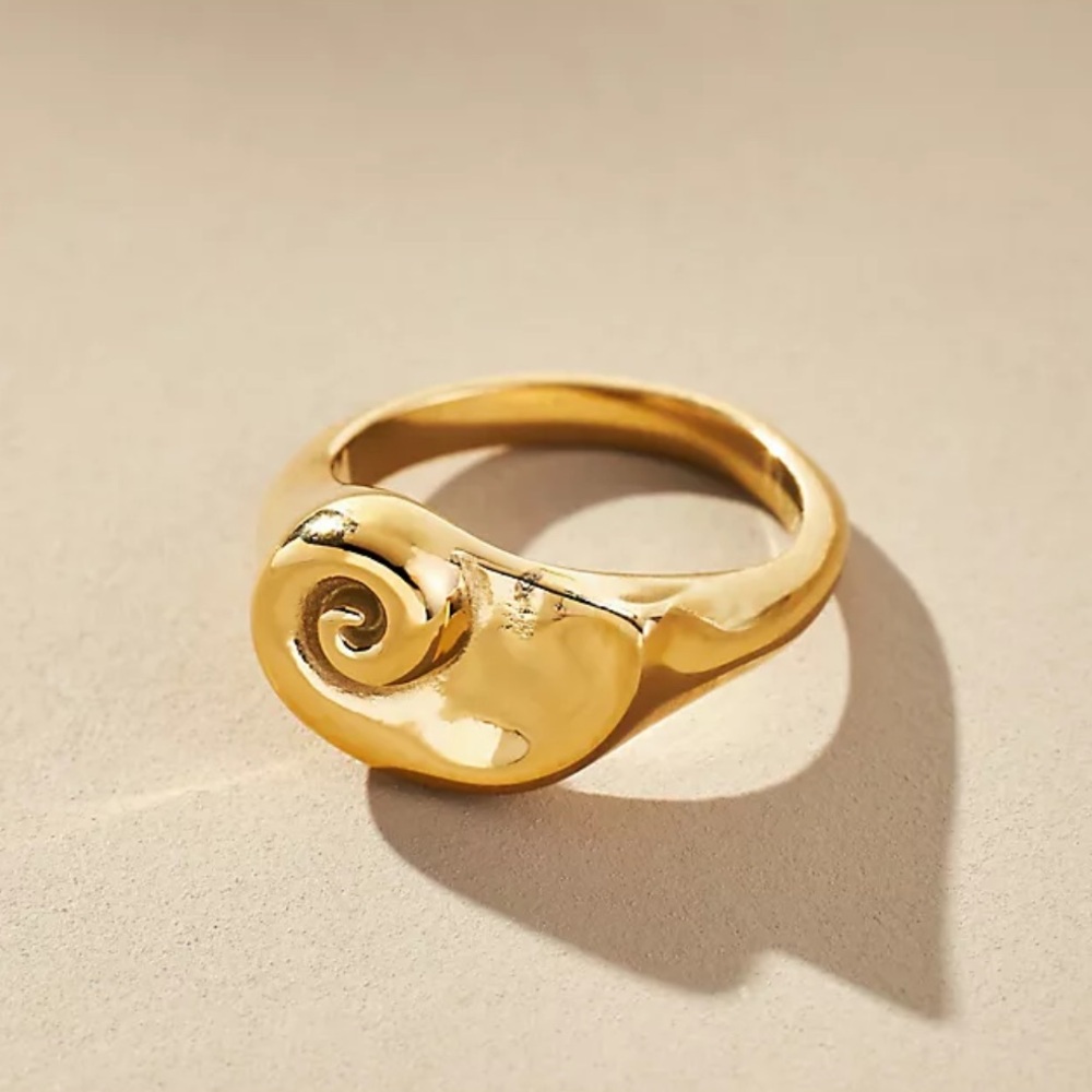 Jenny Bird Gold Lucille Signet Ring - size 3